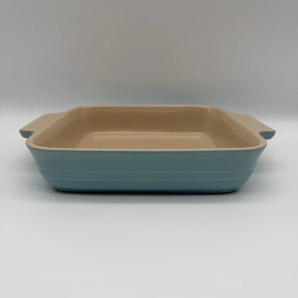 Le Creuset Stoneware 9x9 Square Baking Casserole Dish w/ Handles Sky Blue 18-27